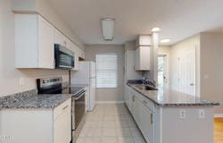 1218 Wilshire Circle, Aberdeen, NC 28315