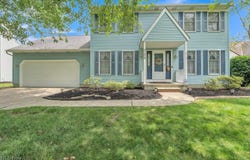 724 Kent Circle, Elyria, OH 44035
