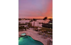 516 TAMIAMI TRAIL S, NOKOMIS, FL 34275