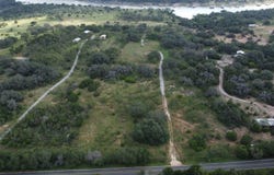 000 Old Ferry Road, Spicewood, TX 78669