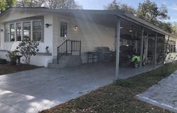 4630 McIntosh Road, Dover, FL 33527