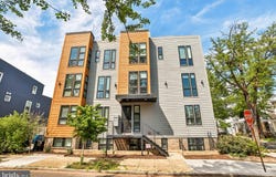 700 16TH STREET NE, WASHINGTON, DC 20002