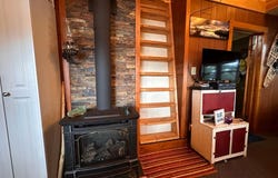 5147 PONTOON RD, Tomahawk, WI 54487