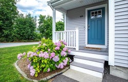 86 Central St, Mansfield, MA 02048
