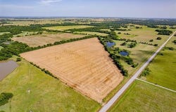 220 Road, Wagoner, OK 74467