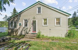 31 W Shore Drive, Berne, NY 12186