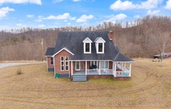 198 Iwanna Loop, Ezel, KY 41425