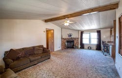 7040 Pine Tree Drive, Lexington, OK 73051
