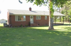 1700 Warrenton Road, Henderson, NC 27537