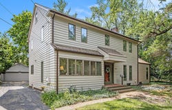 2425 University Avenue, Kalamazoo, MI 49008