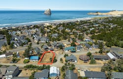 34630 Ray Avenue, Pacific City, OR 97135