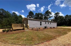 208 Union Court, West Union, SC 29696