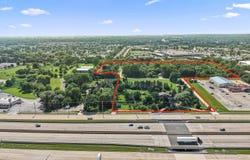 765 N WASHBURN Street, OSHKOSH, WI 54904-7721