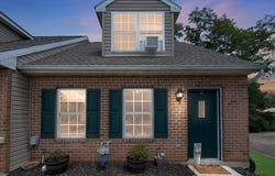 1 OXFORD COURT, NEW OXFORD, PA 17350