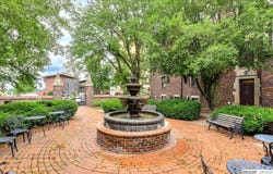 131 S 39th Street, Omaha, NE 68131