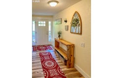 130 TERRACE DR, Glide, OR 97443