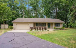 70070 2nd Avenue, South Haven, MI 49090