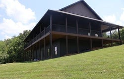 939 Sky Top Ln, Woodlawn, VA 24381