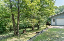 330 Fair Oaks, St Clair, MO 63077