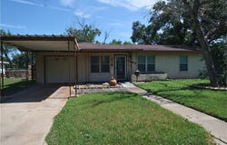 1003 Anderson Drive, Alice, TX 78332