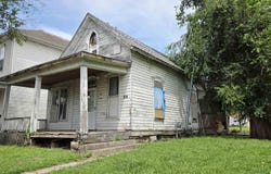 1215 Avenue G, Fort Madison, IA 52627
