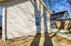 249 W Harris Avenue, Ravenna, OH 44266