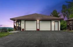 188 Mt Pleasant Street, Rockport, ME 04856