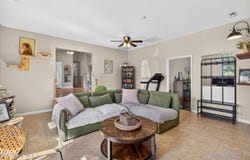 317 Cinnamon Drive, Hubert, NC 28539