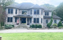 5132 Pocono Park Lane, Swiftwater, PA 18370