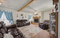 1189 Centerview Road, Pineland, TX 75968