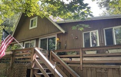 124 Roundhill Road, Dingmans Ferry, PA 18328