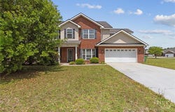 500 Wyckfield Way, Hinesville, GA 31313