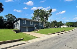 116 E South Street, Richmond, MO 64085