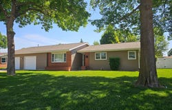2407  22nd Avenue, Central City, NE 68826