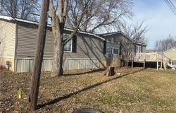 210 S Walnut Street, Houstonia, MO 65333