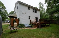 11 Onondaga Avenue, Oak Bluffs, MA 02557