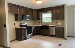 3808 Kingsway Drive, Crown Point, IN 46307