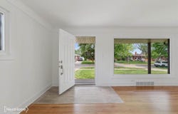 2434 Medford Street, Trenton, MI 48183