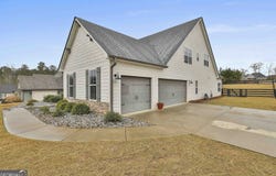 153 N Cove, Newnan, GA 30263