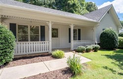 334 Bridgewood Drive SE, Conyers, GA 30094