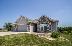 3718 NW 96th Court, Kansas City, MO 64154