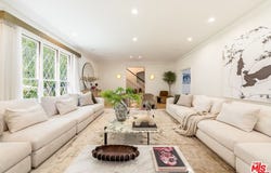 628 N Sierra Dr, Beverly Hills, CA 90210
