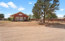 1401 Avenue K, Abernathy, TX 79311