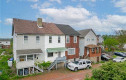 1630 Poplar Way, Braddock, PA 15104