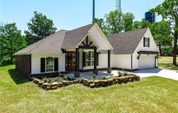 6020 Tower  CIR, Van Buren, AR 72956
