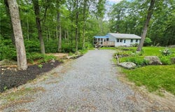 20 Indian Trail, Glocester, RI 02814
