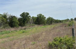 2250 Old Lockhart RD, Plum, TX 78952
