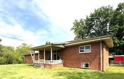 691 Alleghany Ave, Clifton Forge, VA 24422