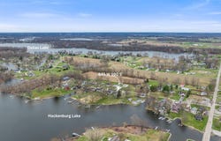 645 W 590 S, Wolcottville, IN 46795