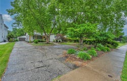 3221 Columbia Road, Westlake, OH 44145